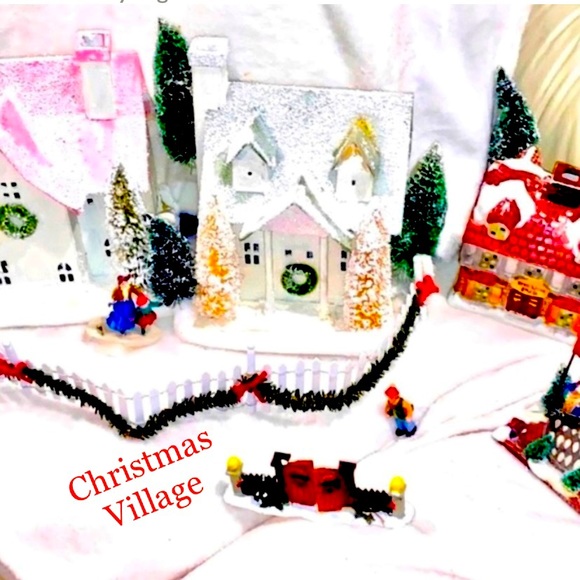 Make an OFFER Colossal CHRISTMAS READY VILLAGE, Villagers, Ornaments, Trees 🌲 - Picture 1 of 17